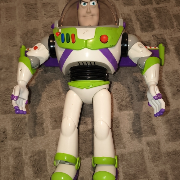 Buzz Lightyear Action Figure - Green and White - Picture 4 of 4